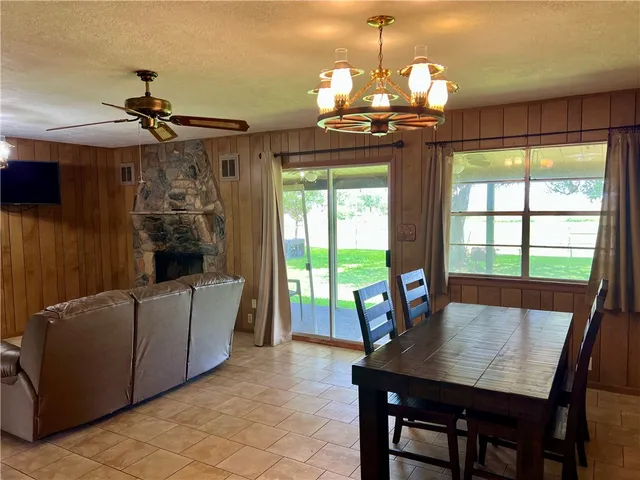 a view of entryway with a front door