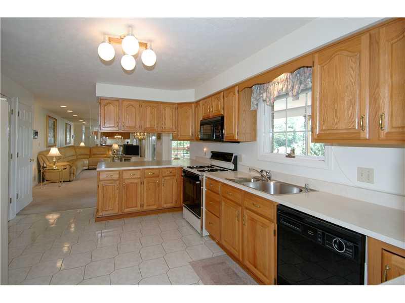 1263 Anderson Road Pittsburgh, PA 15209 - Photo 7 of 25 Kitchen.