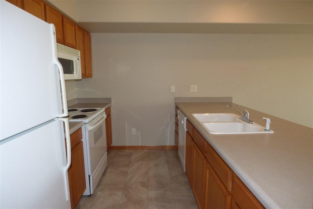 254 Camden Road Iowa City, IA 52245 - Photo 6 of 20 Gallery Image 6