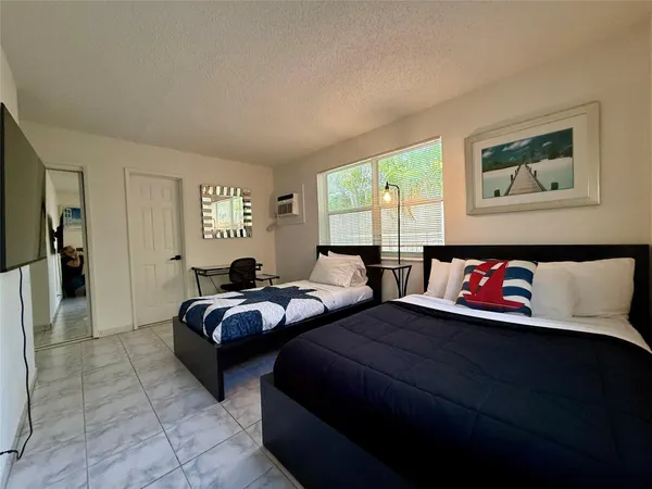 $2,250 | 3210 Canal Drive, Unit 8, Pompano Beach, FL 33062