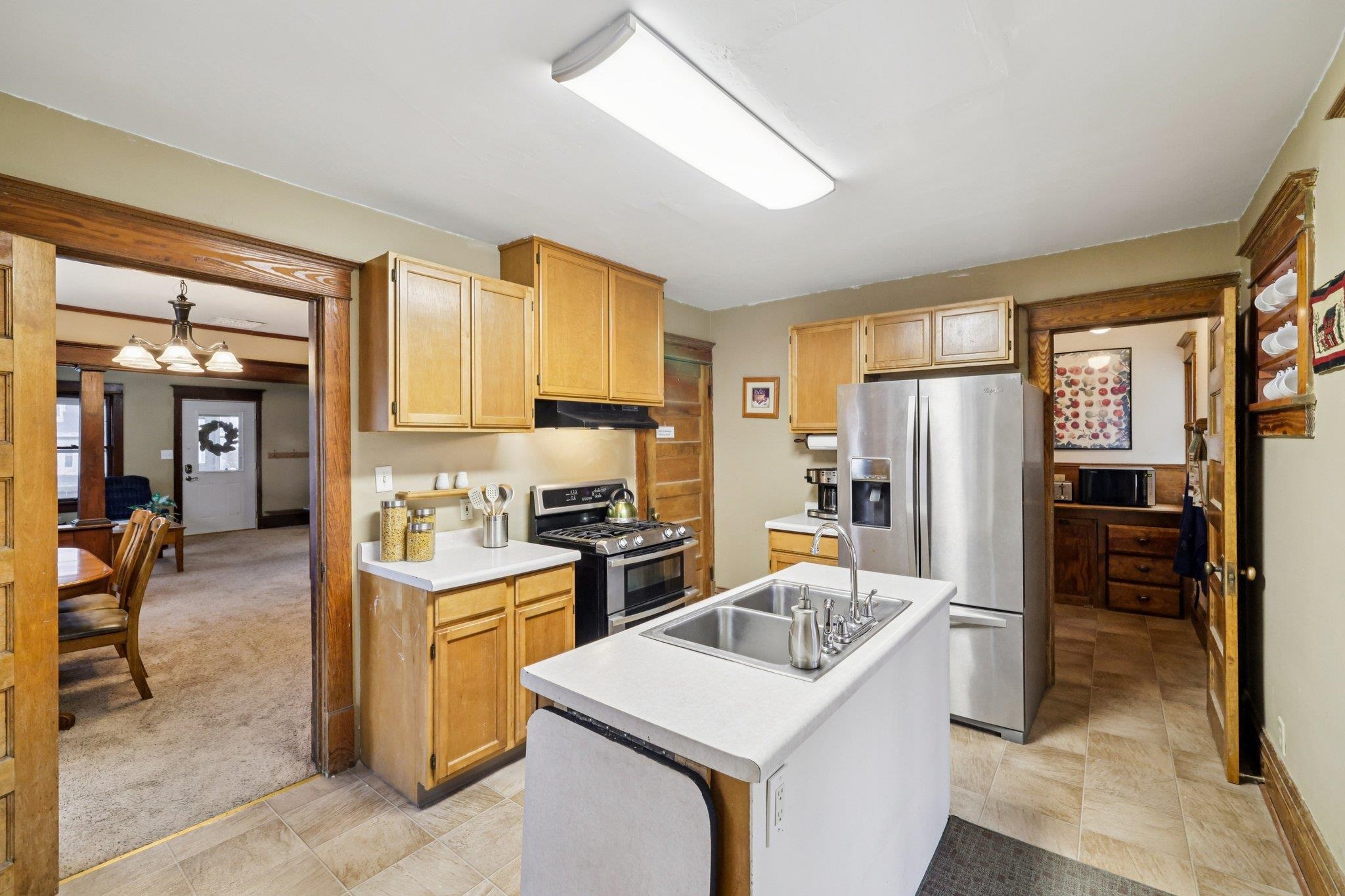 405 Mary Street Beaver Dam, WI 53916 - Photo 13 of 45