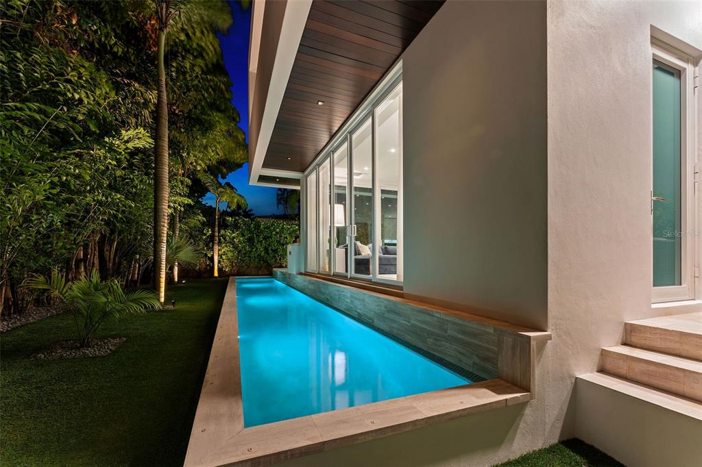 4433 North Bay Road Miami Beach, FL 33140 - Photo 23 of 67