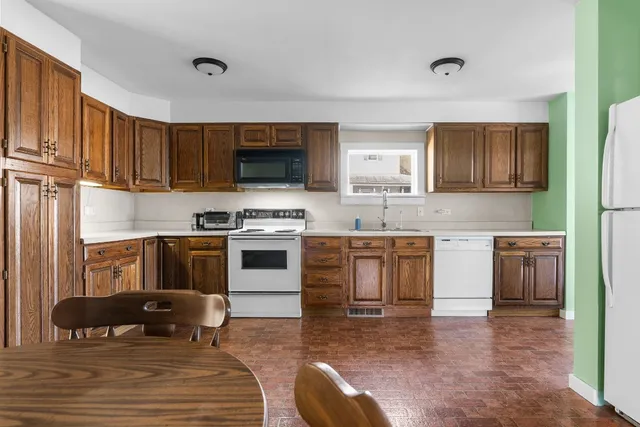 $194,000 | 21 Franklin Avenue, Newark Valley, NY 13811