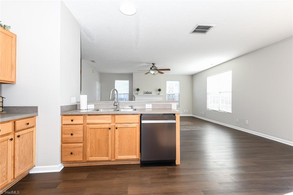 1008 Norse Street High Point, NC 27265 - Photo 11 of 38