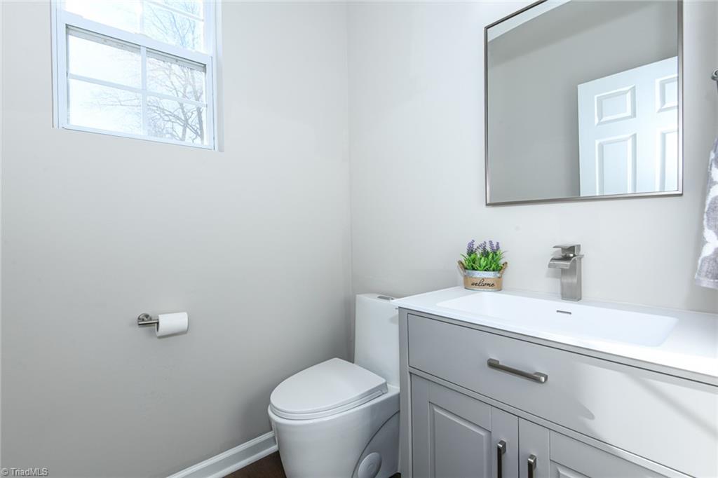 1008 Norse Street High Point, NC 27265 - Photo 13 of 38