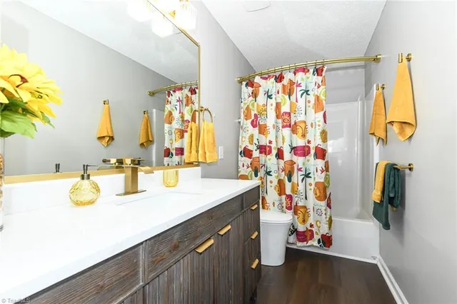 $2,400 | 1008 Norse Street, High Point, NC 27265