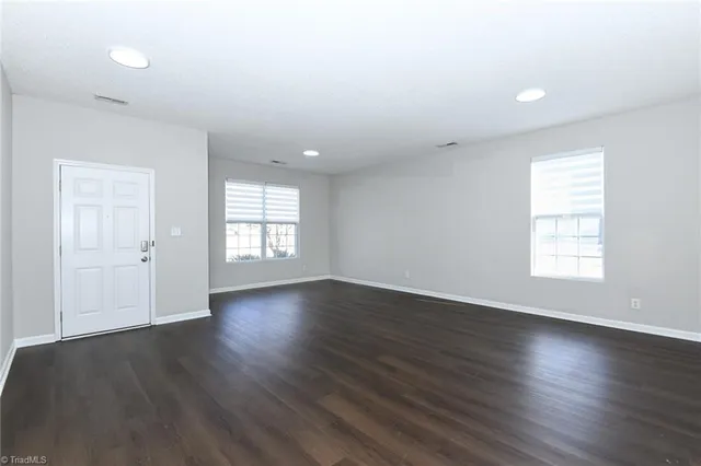 $2,400 | 1008 Norse Street, High Point, NC 27265