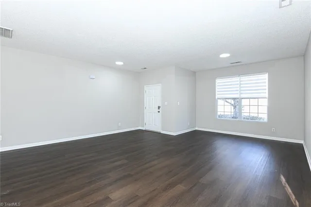 $2,400 | 1008 Norse Street, High Point, NC 27265