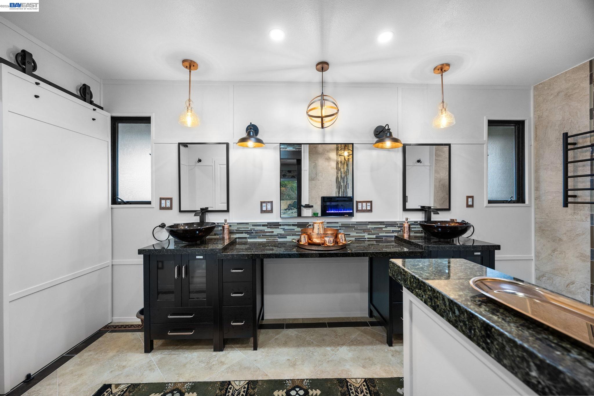 699 Fiesta Place Hayward, CA 94544 - Photo 13 of 42