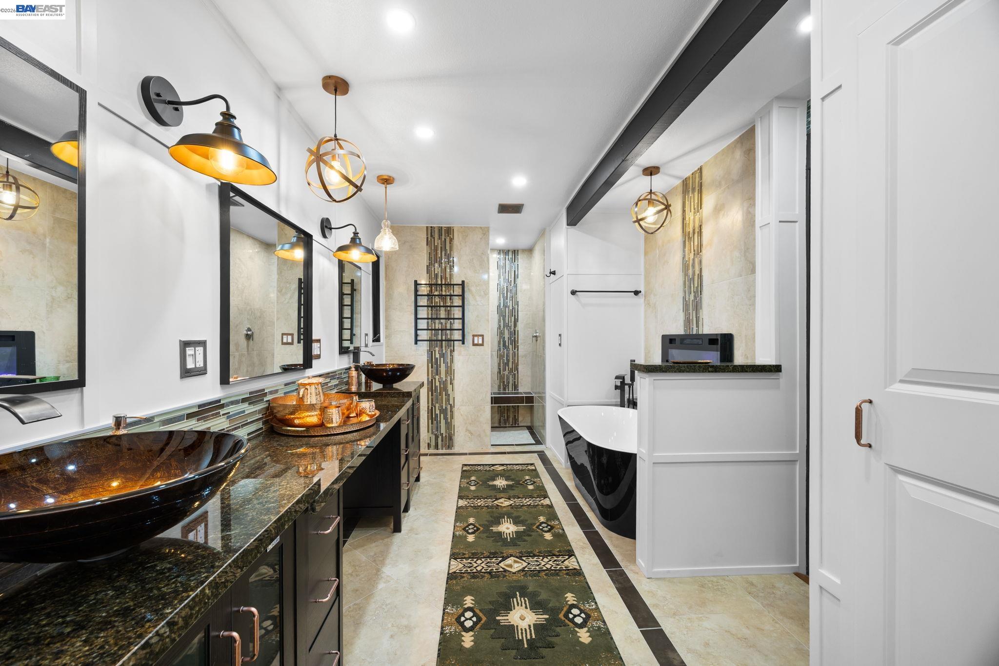 699 Fiesta Place Hayward, CA 94544 - Photo 14 of 42