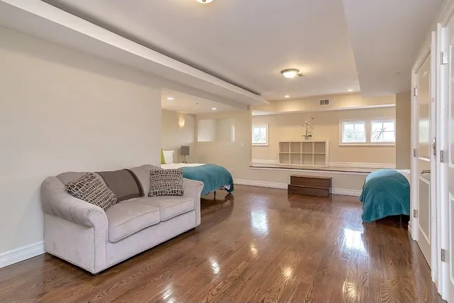 $999,000 | 9033 Wall Street, Unit 9, North Bergen, NJ 07047