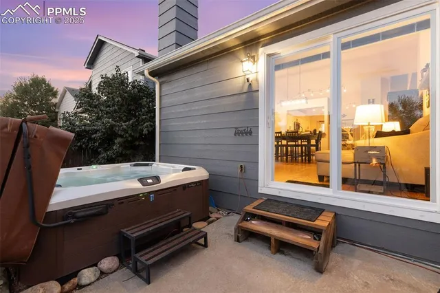 a view of a outdoor seating area with furniture