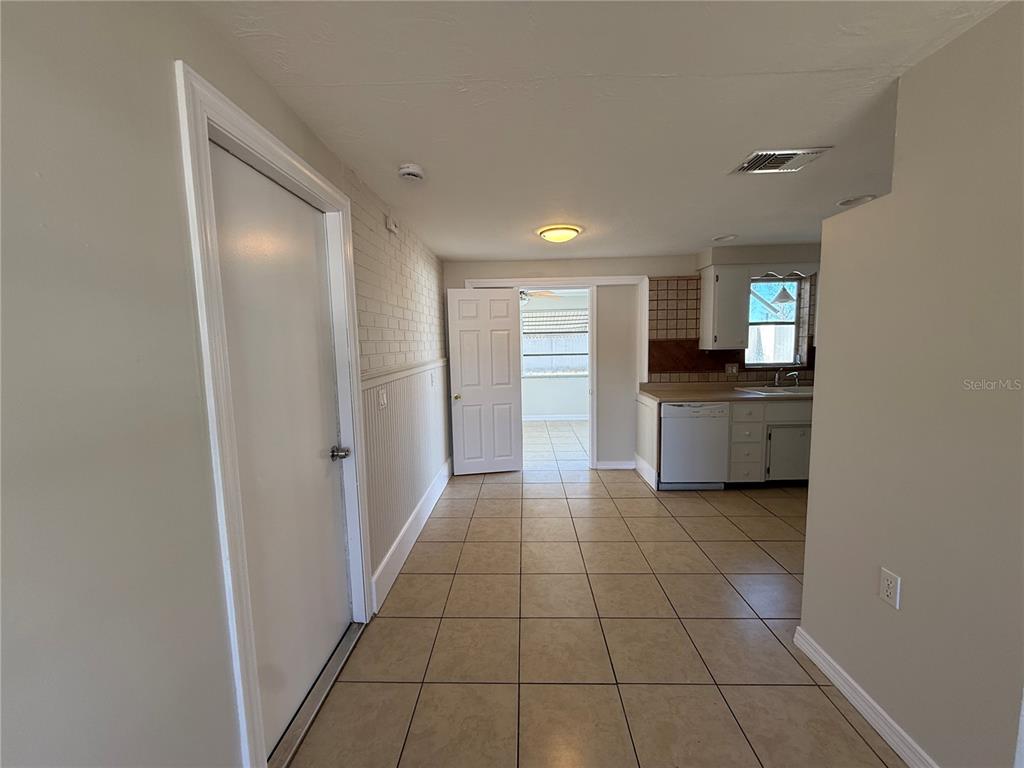 6627 Jackson Street New Port Richey, FL 34653 - Photo 9 of 14