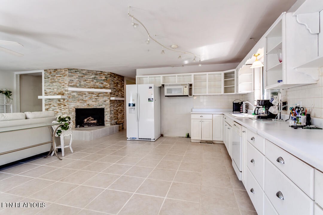 7907 Heiskell Road Powell, TN 37849 - Photo 10 of 43 Gallery Image 10