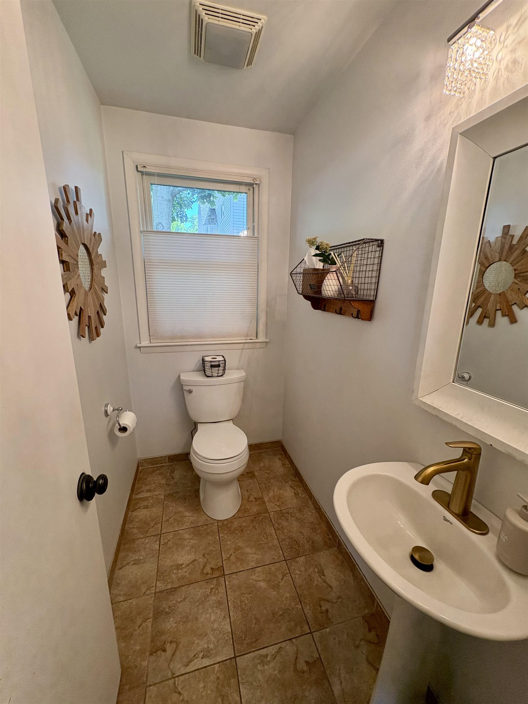 7226 Hubbard Avenue Middleton, WI 53562 - Photo 34 of 54