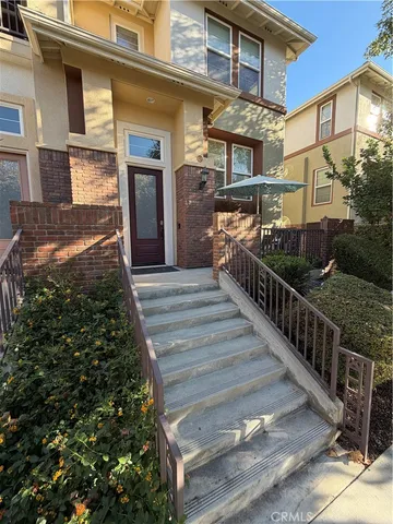 $4,000 | 615 West 1st Street, Claremont, CA 91711