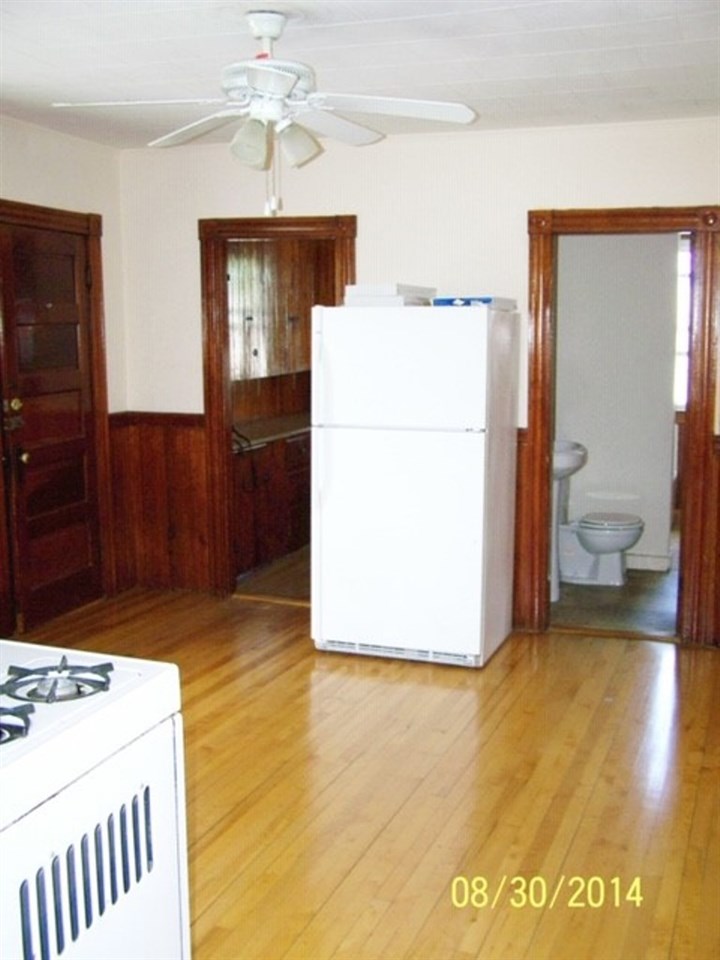 666-668 Rimmon Street Manchester, NH 03102 - Photo 5 of 9 Gallery Image 5