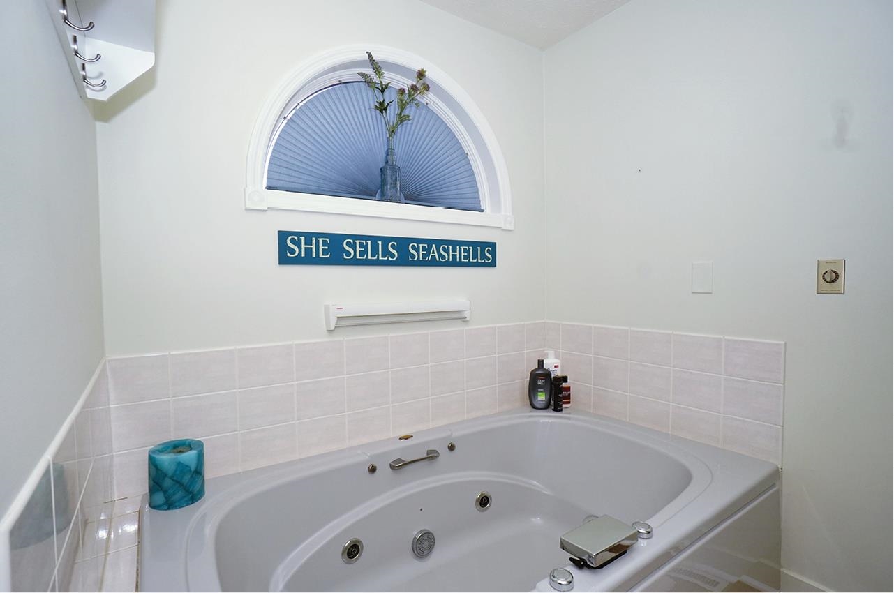 3 Drew Woods Drive Derry, NH 03038 - Photo 17 of 40