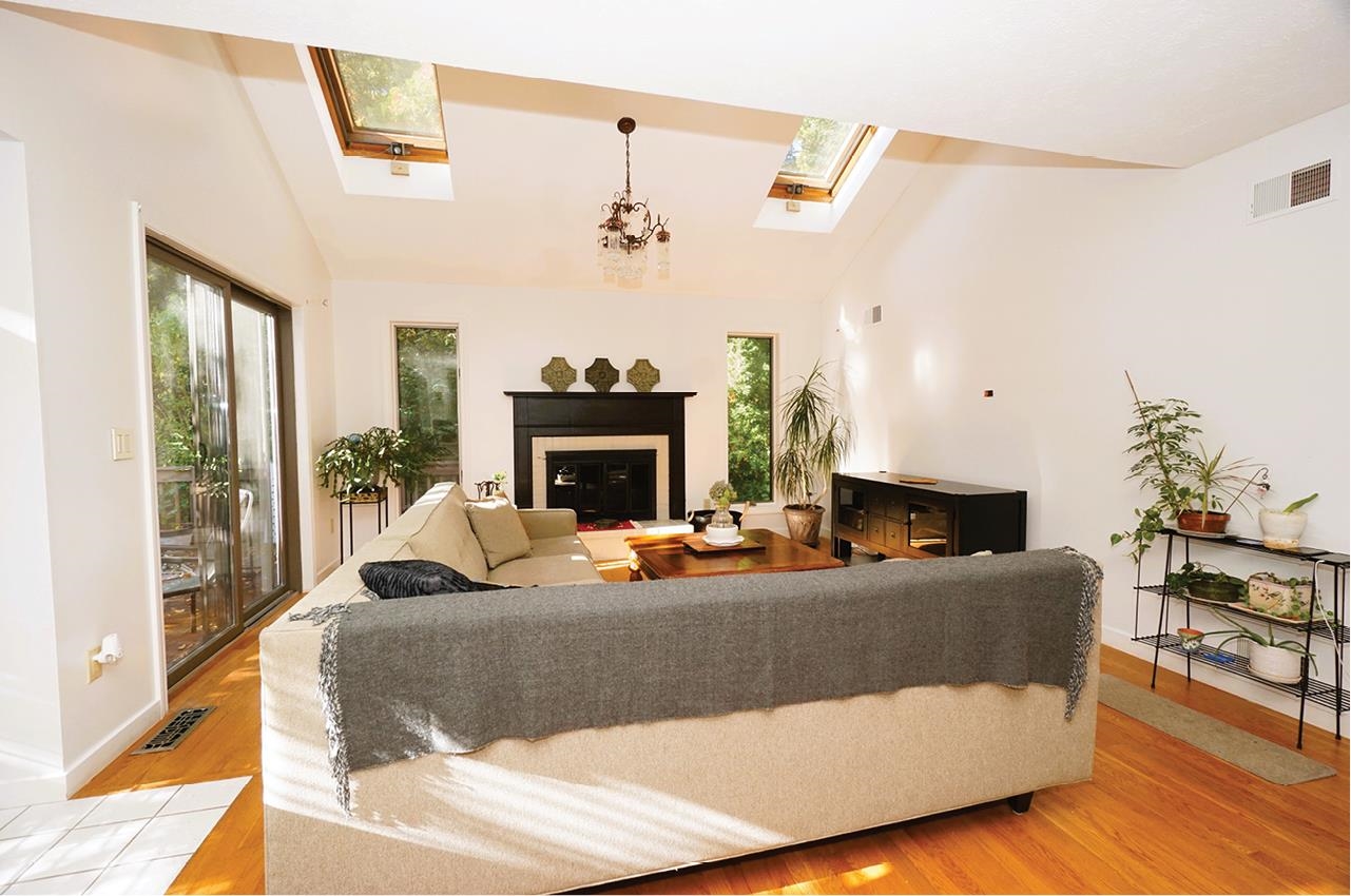 3 Drew Woods Drive Derry, NH 03038 - Photo 7 of 40