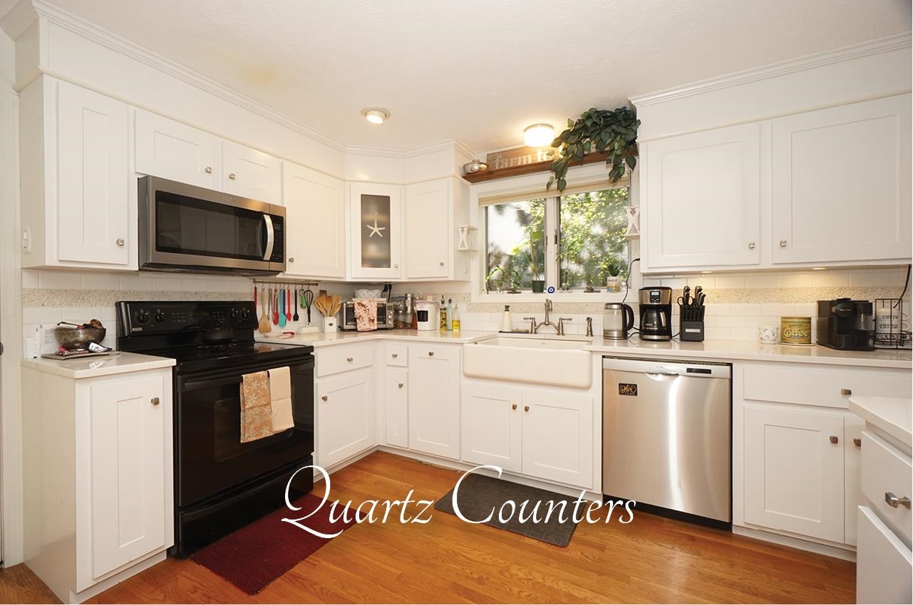 3 Drew Woods Drive Derry, NH 03038 - Photo 9 of 40