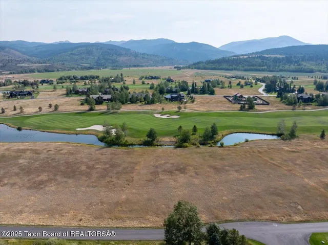$389,000 | 15 Springs Parkway, Victor, ID 83455