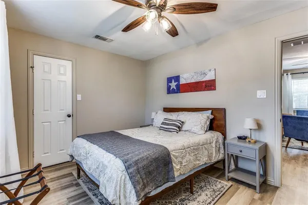 $1,850 | 3217 Huron Trail, Lake Worth, TX 76135