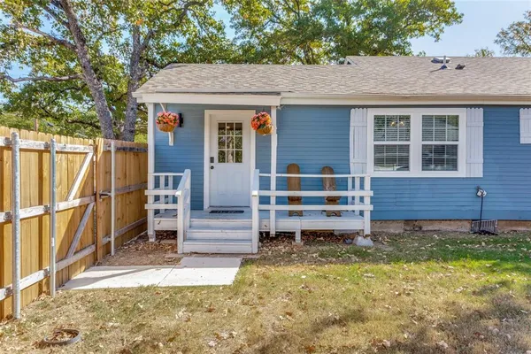 $1,850 | 3217 Huron Trail, Lake Worth, TX 76135