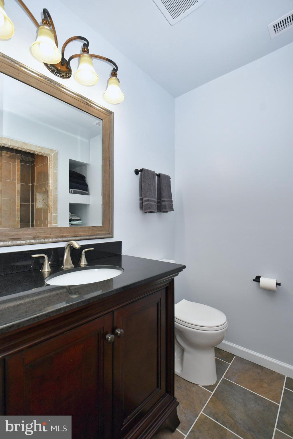 831 Martin Road Baltimore, MD 21221 - Photo 13 of 28 Primary Suite Bathroom