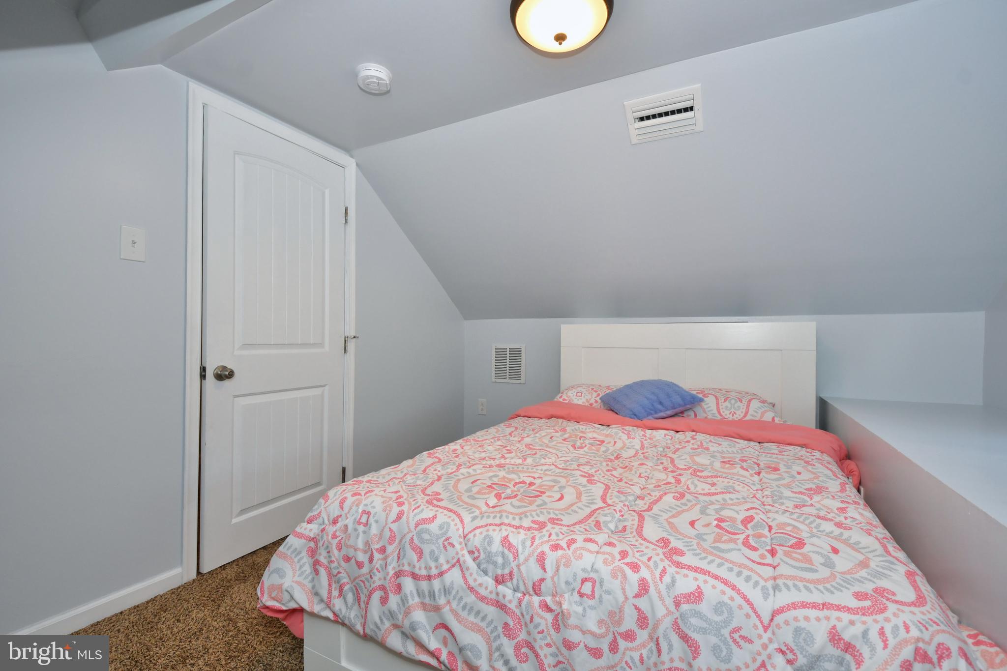831 Martin Road Baltimore, MD 21221 - Photo 19 of 28 Gallery Image 19
