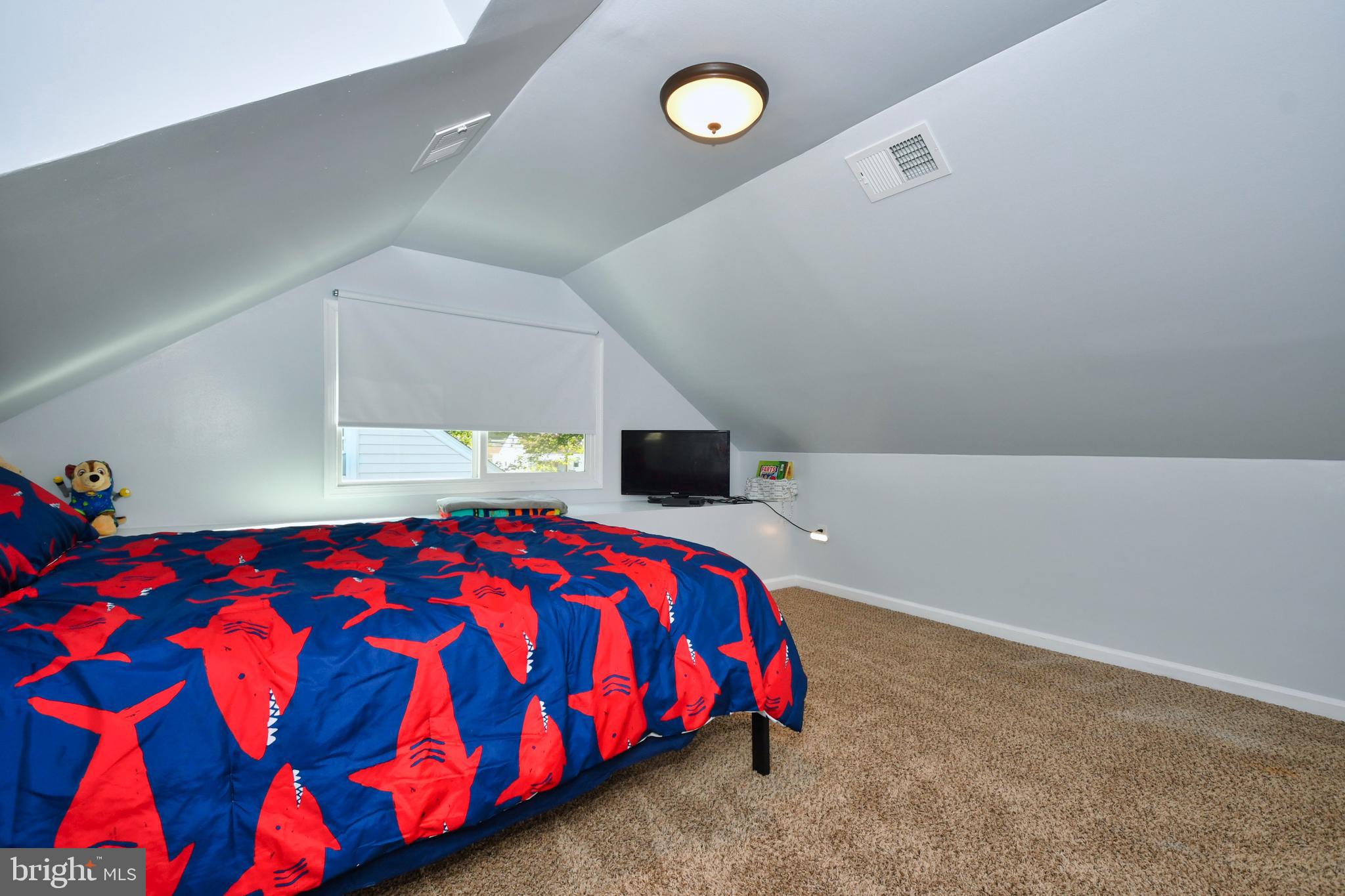831 Martin Road Baltimore, MD 21221 - Photo 22 of 28 Gallery Image 22