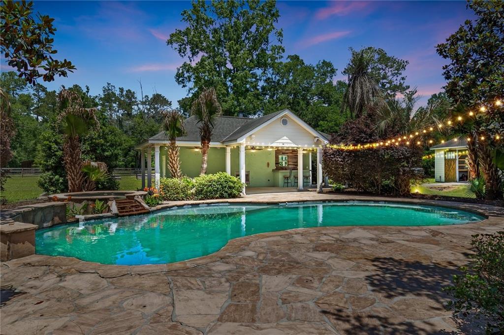 156 Hano Road Madisonville, LA 70447 - Photo 2 of 51 Gallery Image 2
