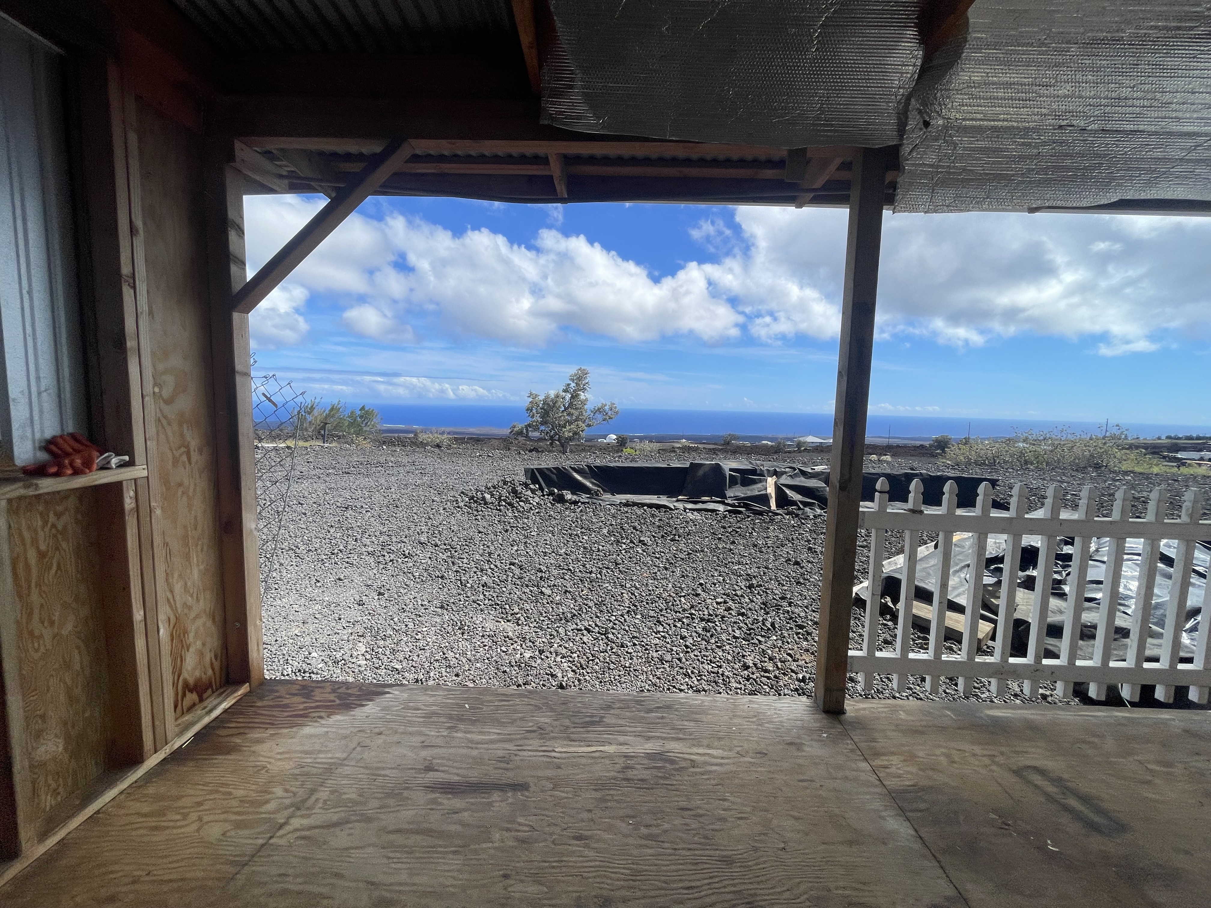 92-8489 Jacaranda Drive, Unit 1 Ocean View, HI 96704 - Photo 9 of 24 a view of a porch