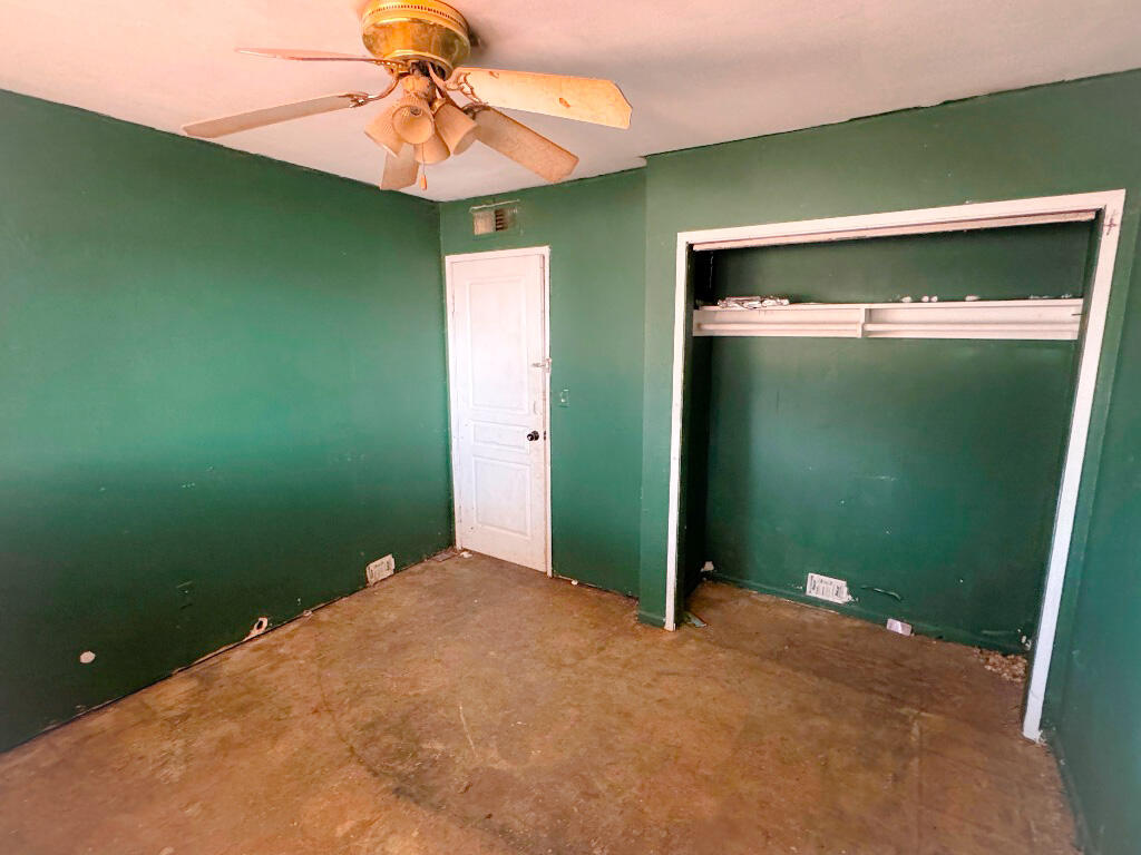 30808 Commercial Road Visalia, CA 93291 - Photo 7 of 16 bedroom (2)