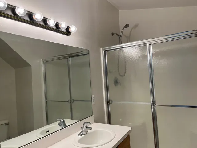 $3,000 | 1346 North Bay Drive, Ann Arbor, MI 48103