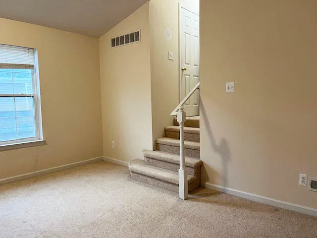 $3,000 | 1346 North Bay Drive, Ann Arbor, MI 48103