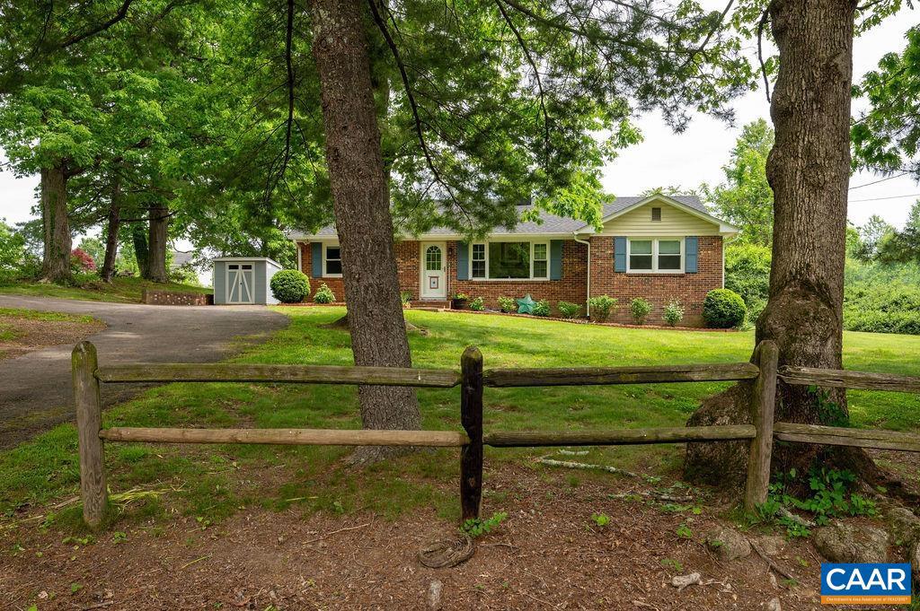 20063 Tabernacle Road Gordonsville, VA 22942 - Photo 2 of 21