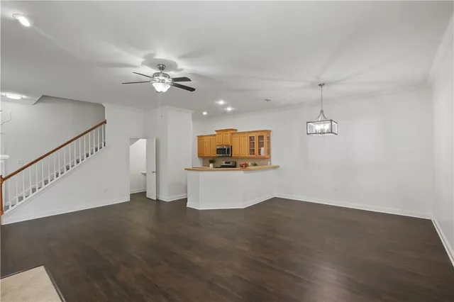 $2,200 | 626 Village Lane South, Unit A, Mandeville, LA 70471