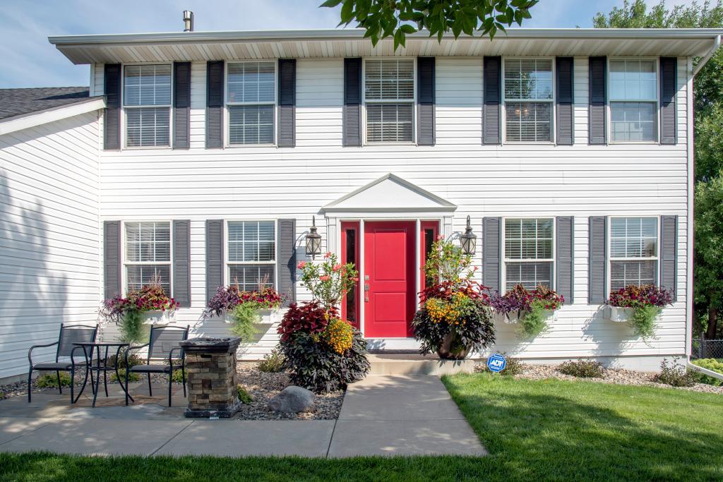 2123 Mathias Road Shakopee, MN 55379 - Photo 1 of 1