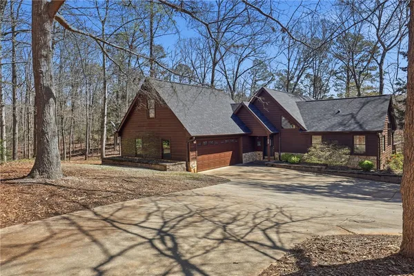 $649,900 | 203 Shore Drive, Anderson, SC 29625