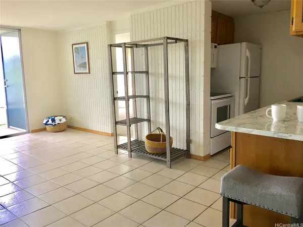 $2,900 | 46-283 Kahuhipa Street, Unit 1, Kaneohe, HI 96744