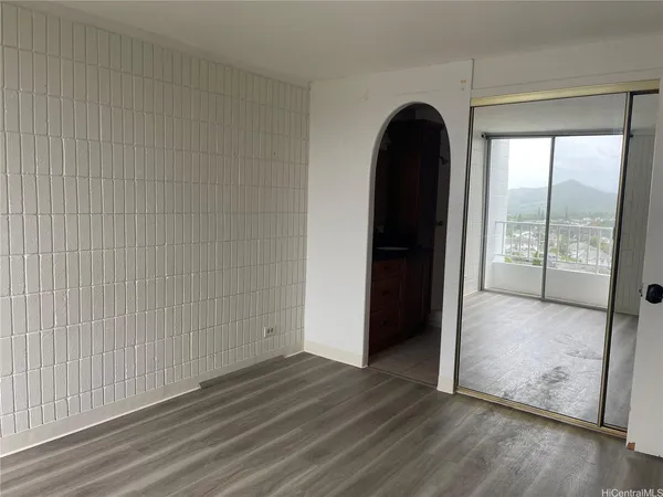 $2,900 | 46-283 Kahuhipa Street, Unit 1, Kaneohe, HI 96744