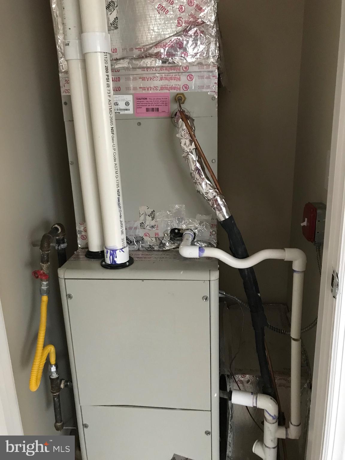 3 Cedar Crossing Red Bank, NJ 07701 - Photo 7 of 9