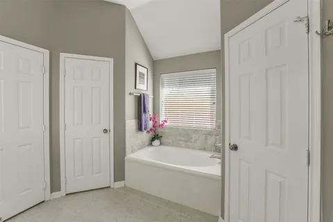 $389,000 | 19314 Cloud Peak Drive, Tomball, TX 77377