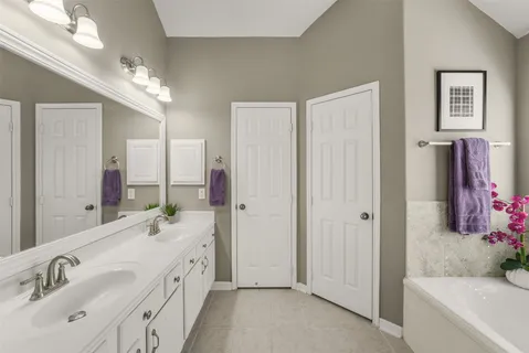 $389,000 | 19314 Cloud Peak Drive, Tomball, TX 77377