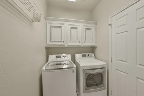 $410,000 | 19314 Cloud Peak Drive, Tomball, TX 77377