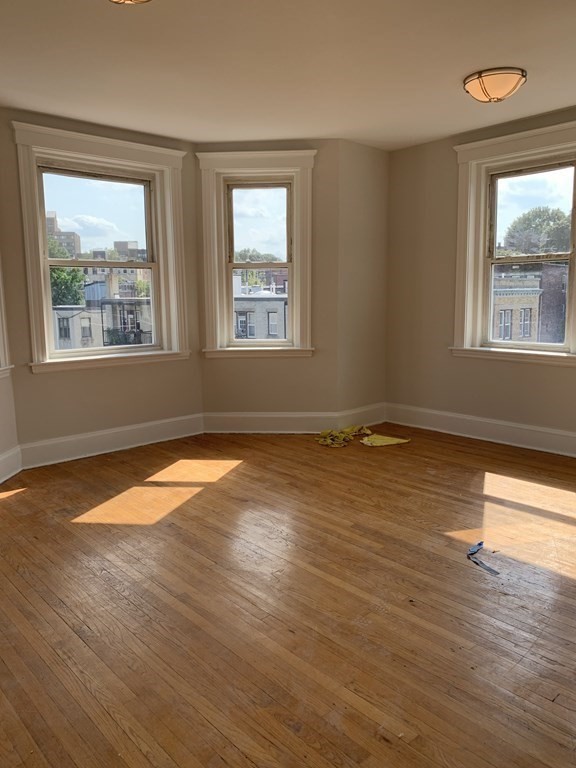 129 Chiswick Road, Unit 17 Boston, MA 02135 - Photo 6 of 8