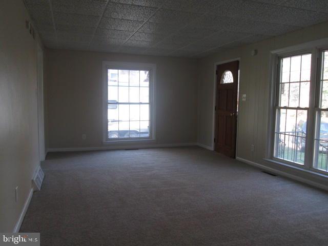 2928 Spring Valley Road Lancaster, PA 17601 - Photo 2 of 13 Gallery Image 2