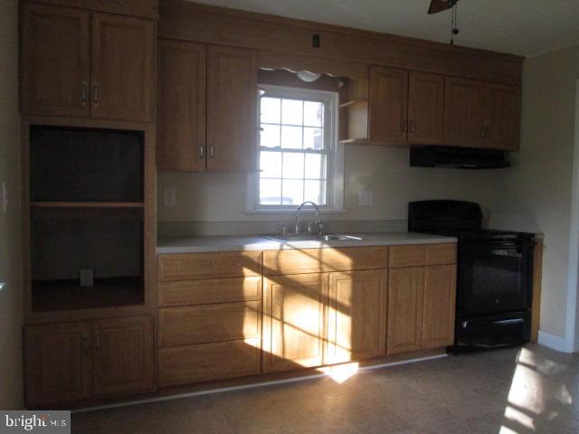 2928 Spring Valley Road Lancaster, PA 17601 - Photo 4 of 13 Gallery Image 4