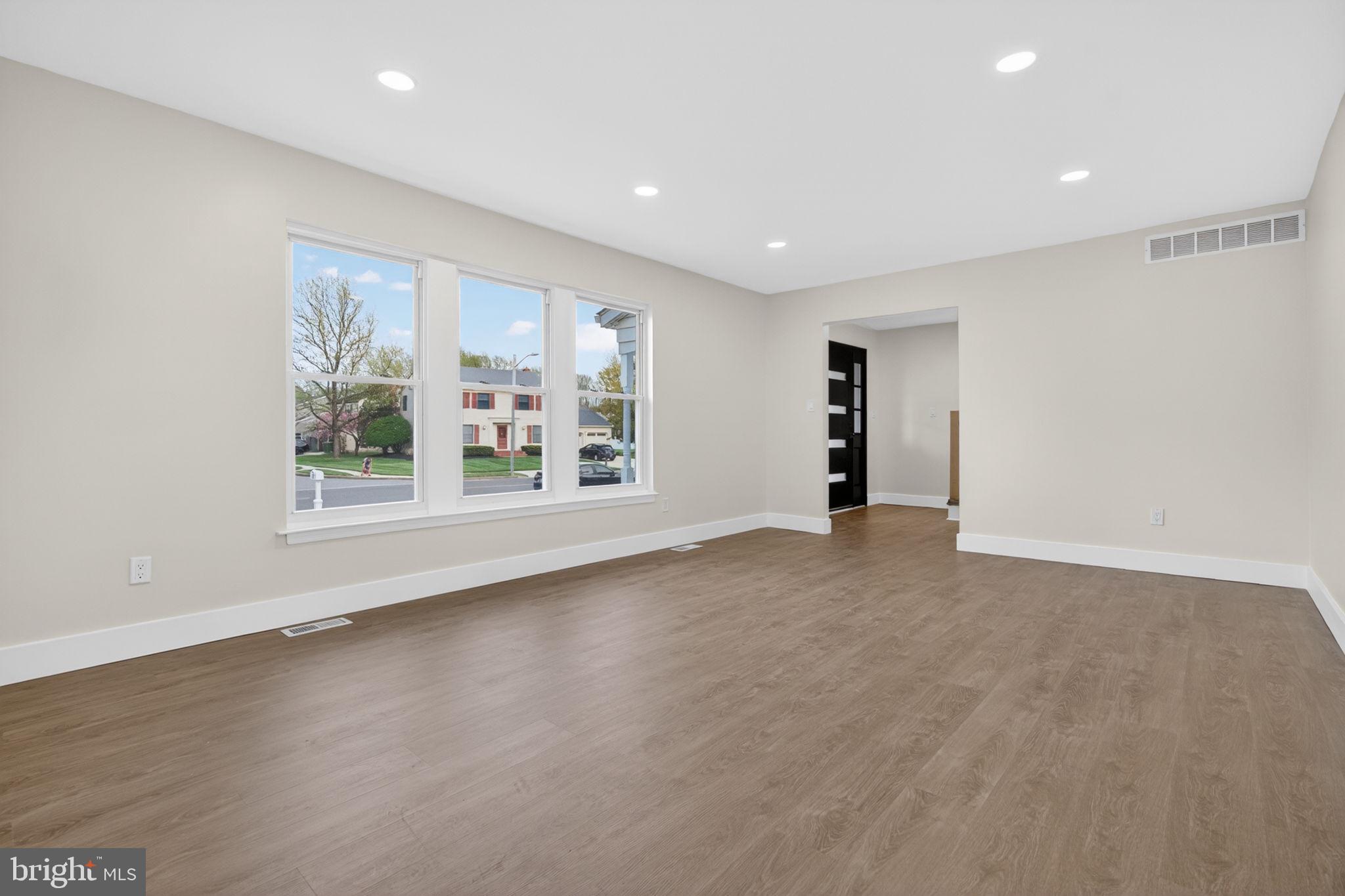 22 Willow Ridge Road Marlton, NJ 08053 - Photo 9 of 53
