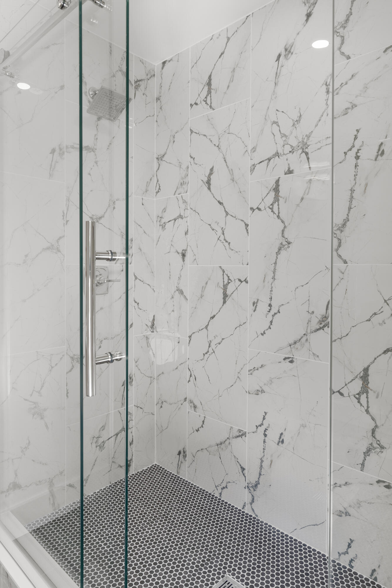 26 Sandestin Estates Drive Miramar Beach, FL 32550 - Photo 51 of 81 a bathroom with a shower